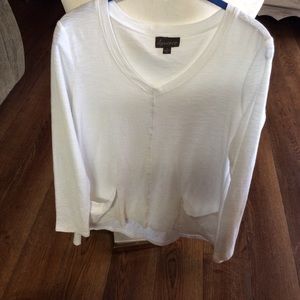 Apropos size small ladies top